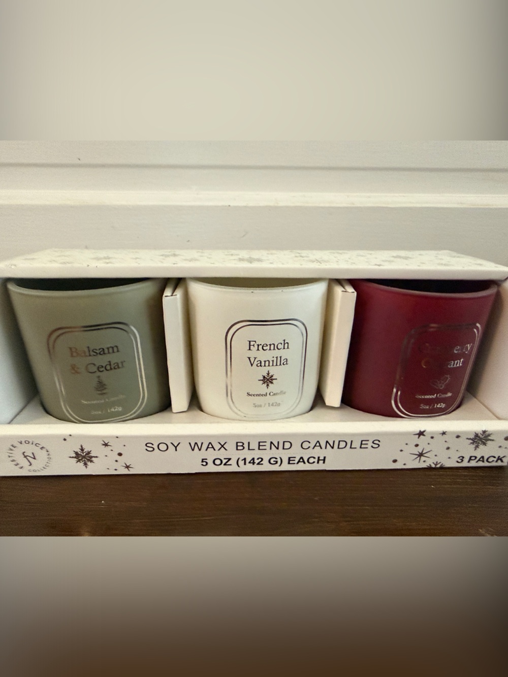 🎄 Festive Voice Collection soy wax candles NWT